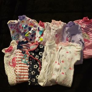 Lot of 10 1-piece feet in sleepers